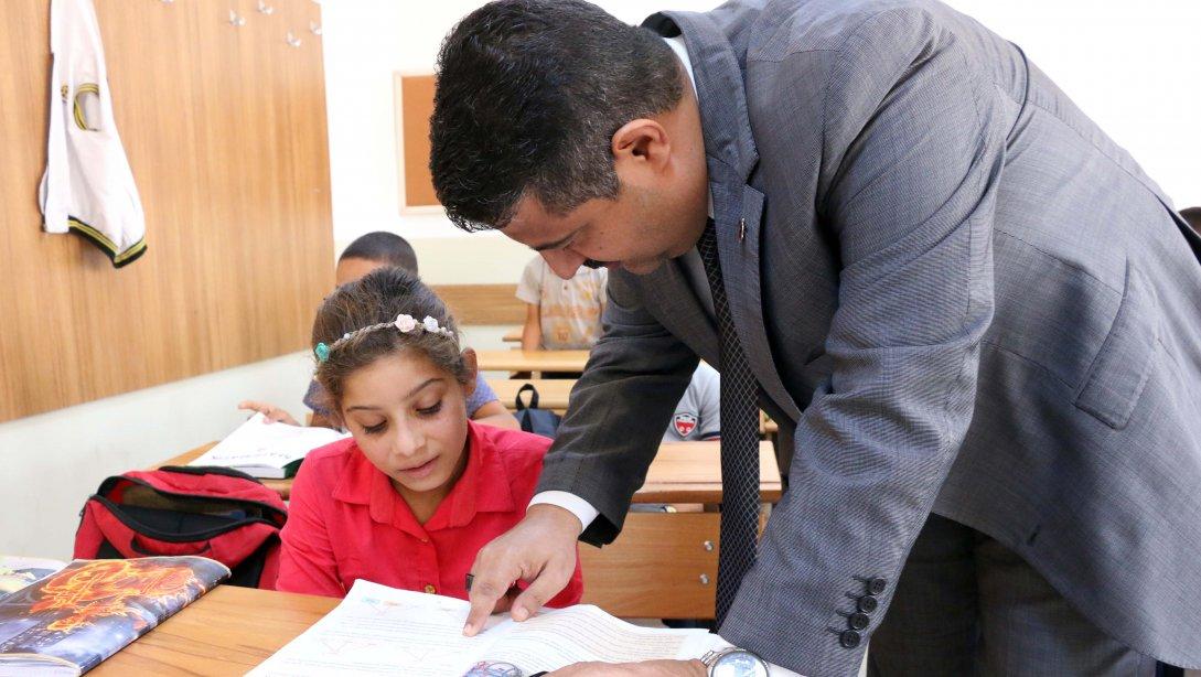 Müdürümüz Nuri Kapanoğlu Karacadağ  Kırsal Okulları Gezmeye Devam Ediyor