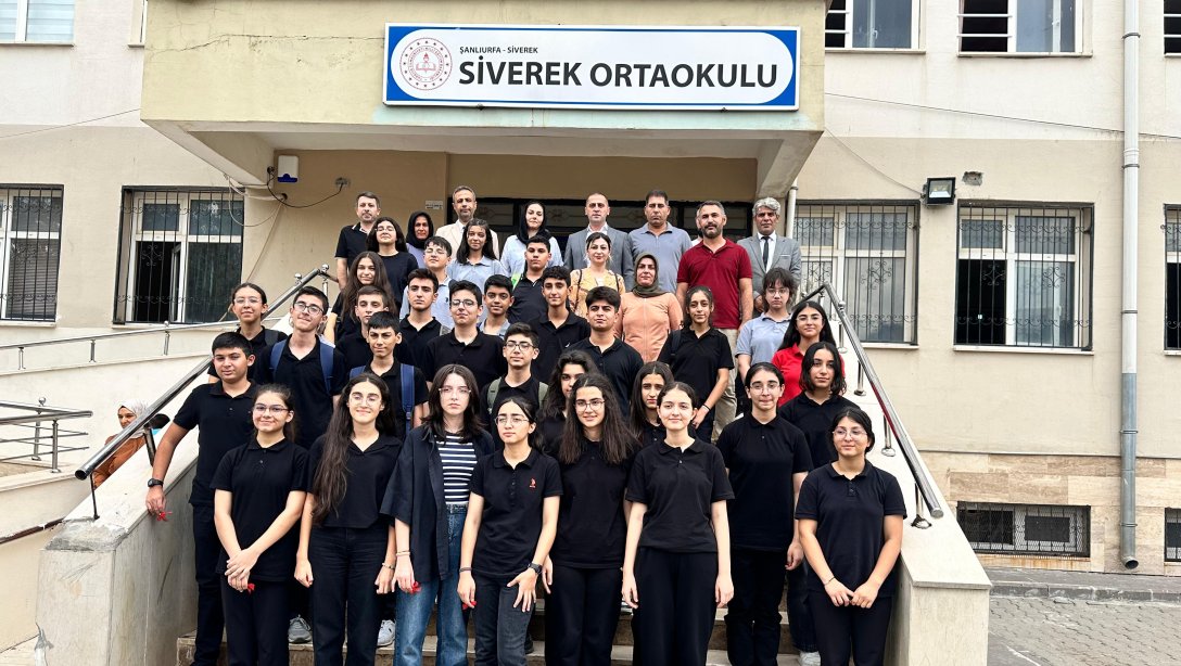 Siverek'te YKS ve LGS Başarılı Öğrencileri Ödüllendirildi